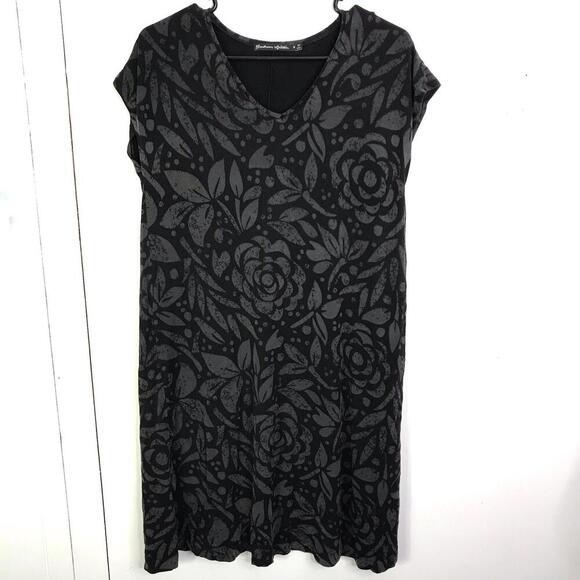 Gundrun Sjoden Dress Womens M Dark Florals Cap Sleeve V Neck Stretchy Casual - Picture 1 of 7
